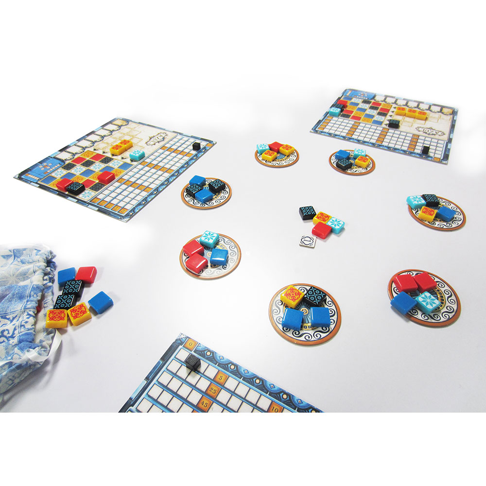 Joc de societate ASMODEE Azul AZNMG6001, 8 ani+, 2-4 jucatori