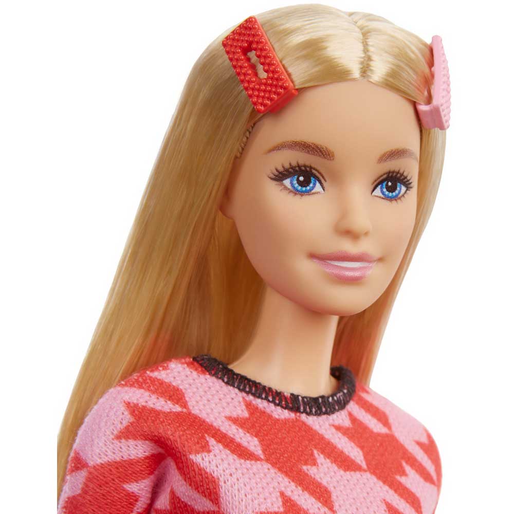 Papusa BARBIE Dreamtopia Fashionistas - Tinuta casual GRB59, 3 ani+, roz-negru