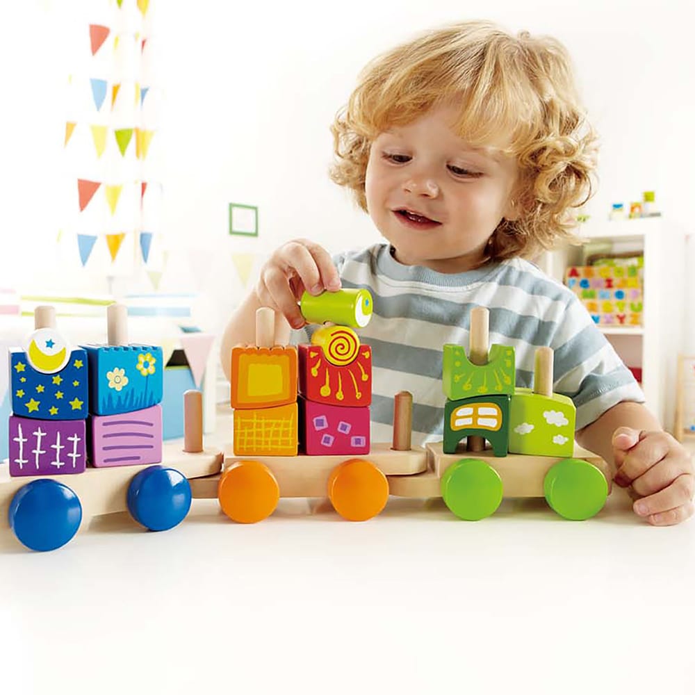 Jucarie de sortat HAPE Trenul Fantasia E0417, 18 luni+, multicolor