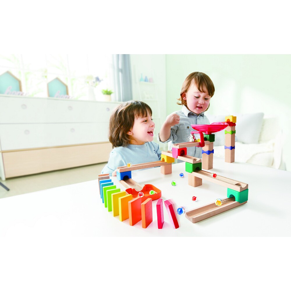 Joc logica HAPE Quadrilla cu piese de domino E1102, 3 ani+, multicolor