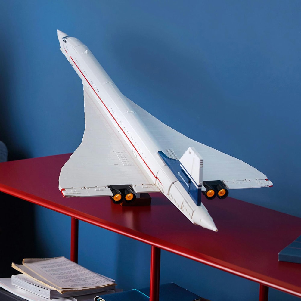 LEGO Icons: Concorde 10318, 18 ani+, 2083 piese