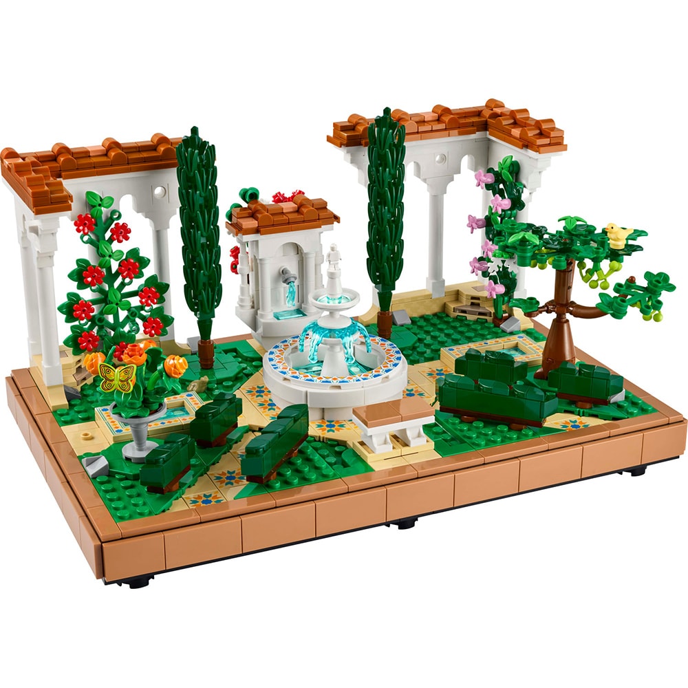 LEGO Icons: Gradina cu fantana 10359, 18 ani+, 1302 piese