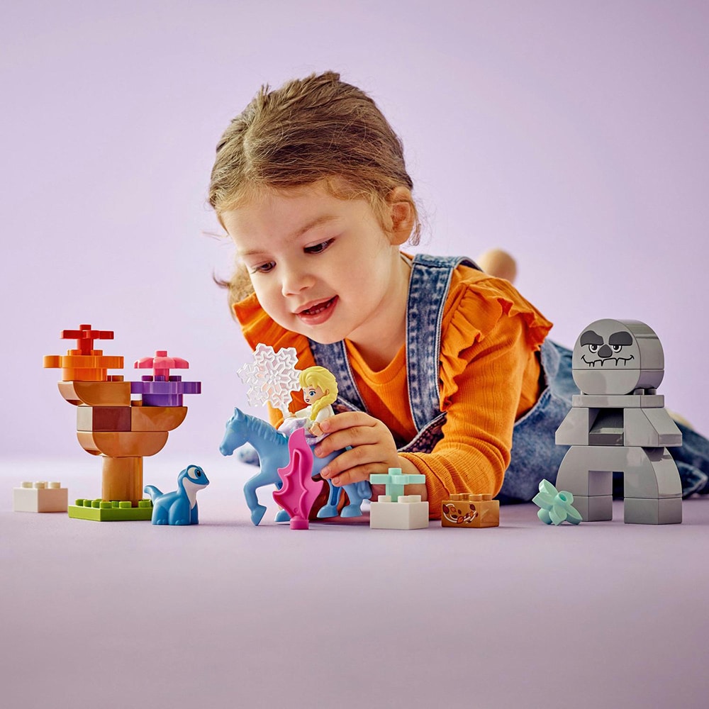 LEGO Duplo Disney: Elsa si Bruni in padurea fermecata 10418, 2 ani+, 31 piese
