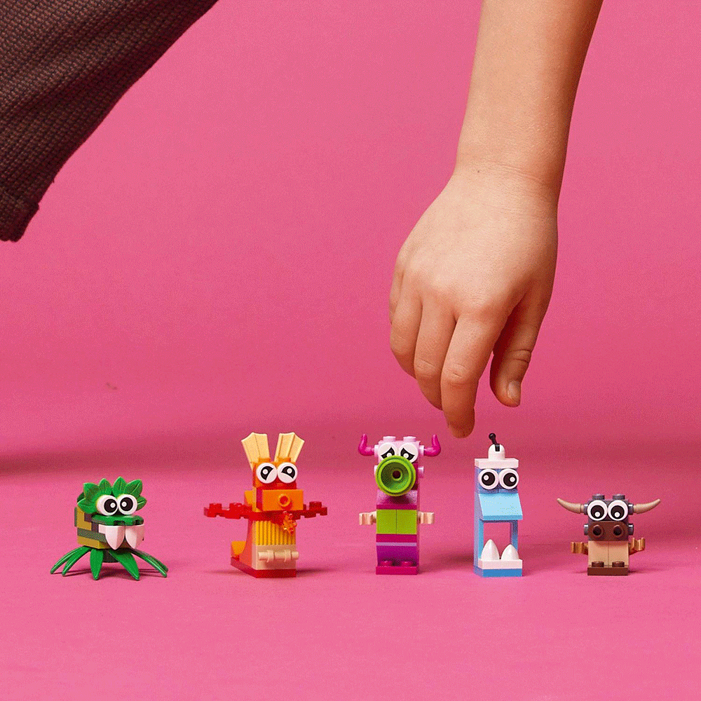 LEGO Classic: Monstri creativi 11017, 4 ani+, 140 piese