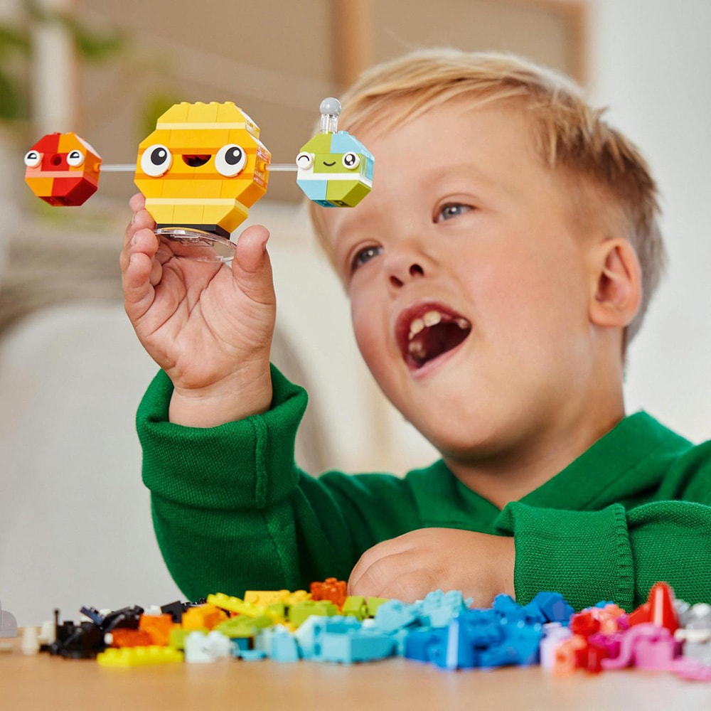 LEGO Classic: Planete creative 11037, 5 ani+, 450 piese