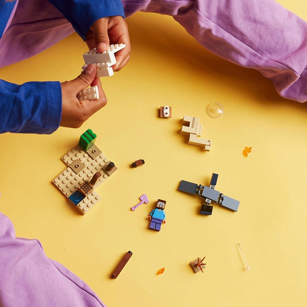 LEGO Minecraft: Expeditia in desert a lui Steve 21251, 6 ani+, 75 piese