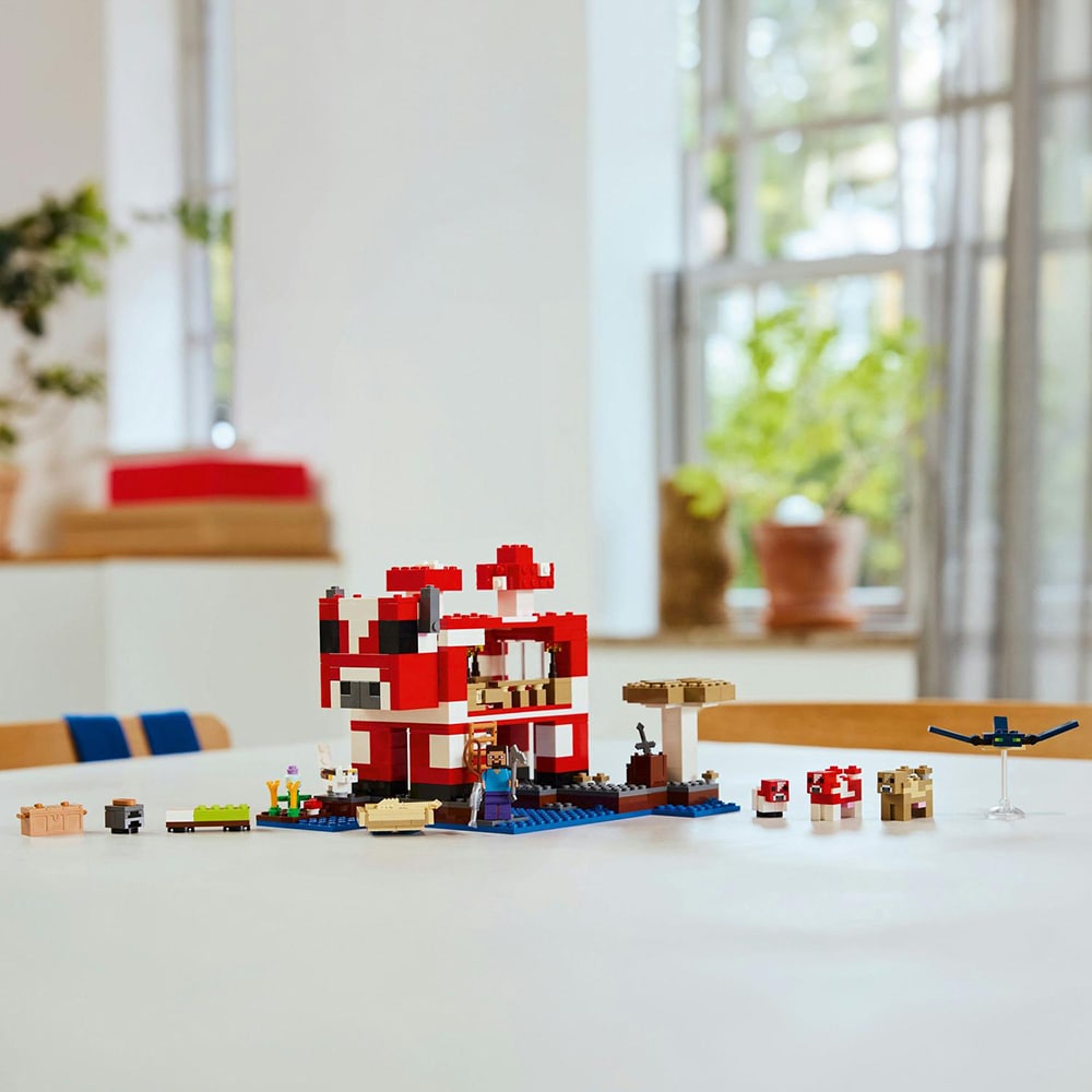 LEGO Minecraft: Casa Ciuper-vaca 21270, 8 ani+, 500 piese