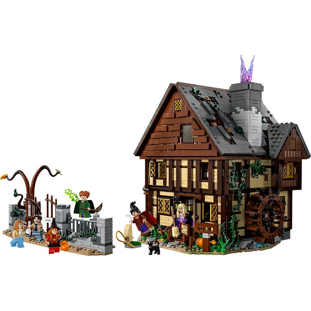 LEGO Ideas: Disney Hocus Pocus - Cabana surorilor Sanderson 21341, 18 ani+, 2316 piese