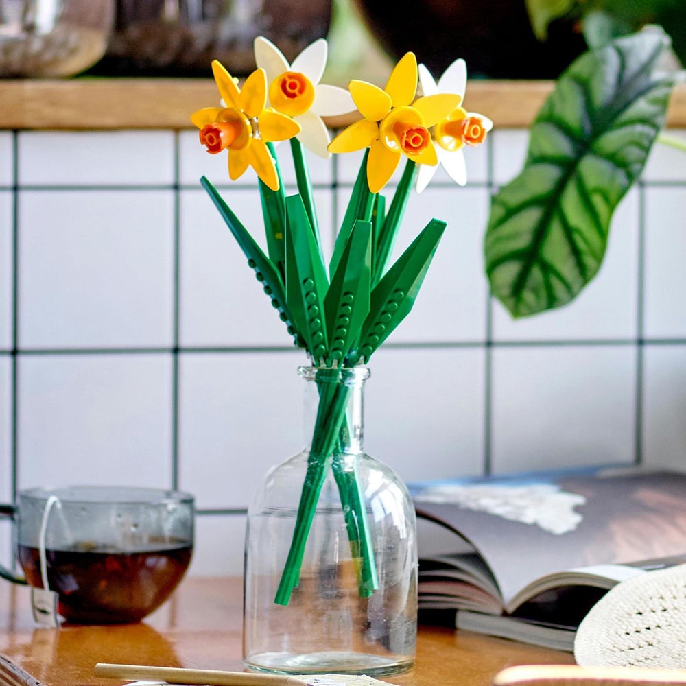 LEGO Botanicals: Narcise 40747, 8 ani+, 216 piese
