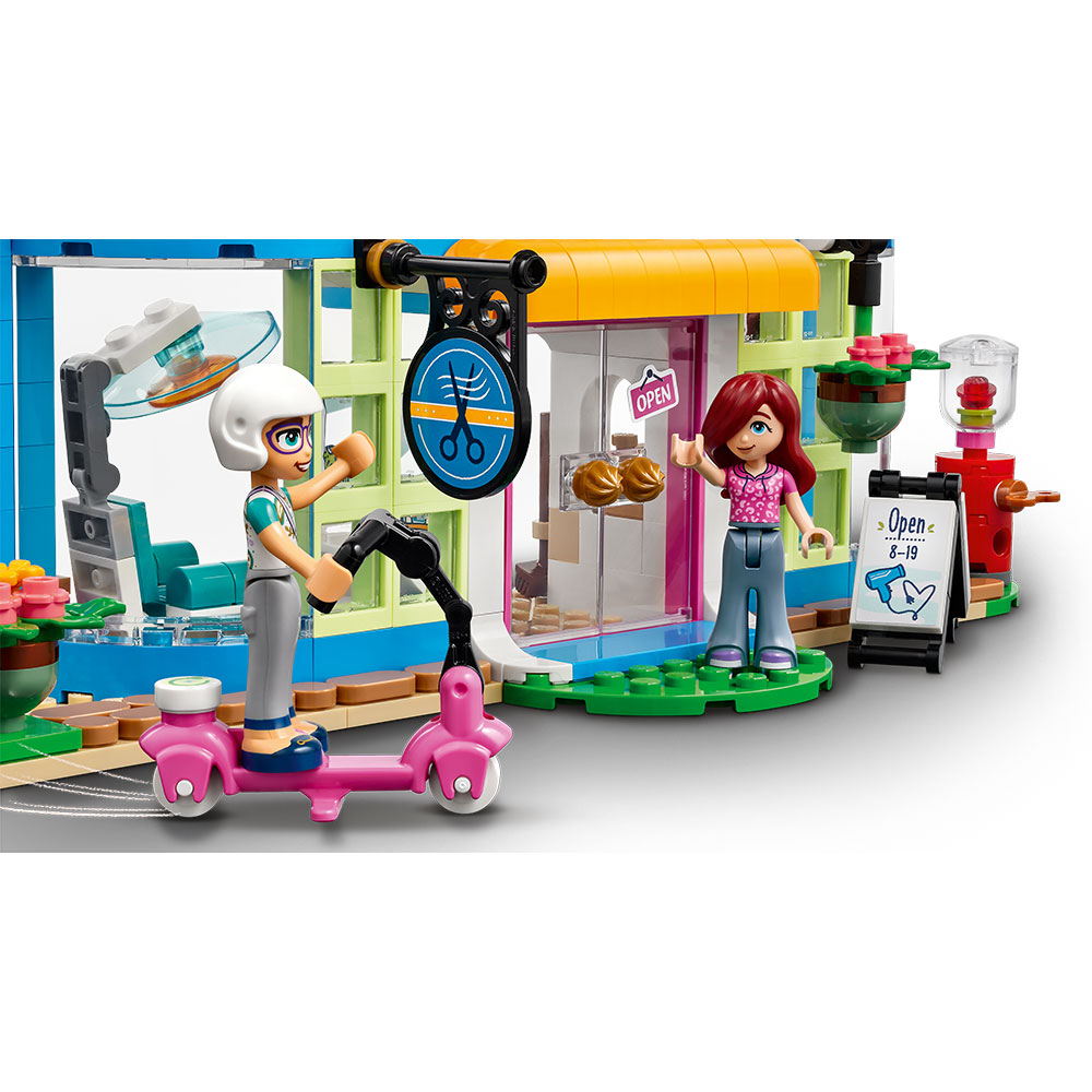 LEGO Friends: Salon de coafura 41743, 6 ani+, 401 piese