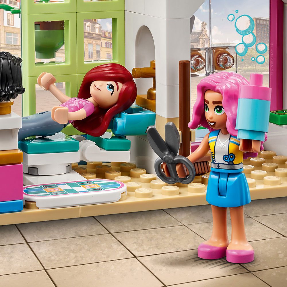 LEGO Friends: Salon de coafura 41743, 6 ani+, 401 piese