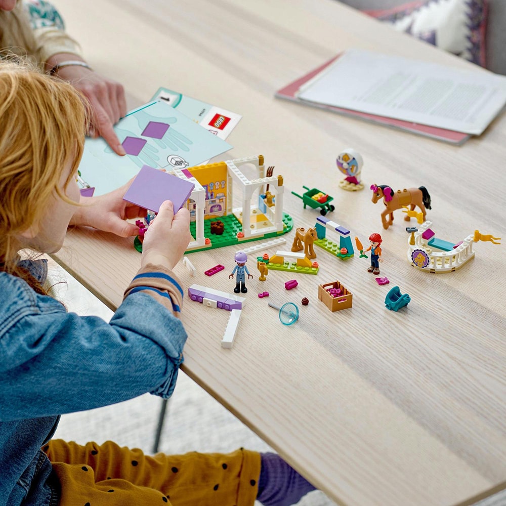 LEGO Friends: Dresaj pentru cai 41746, 4 ani+, 134 piese