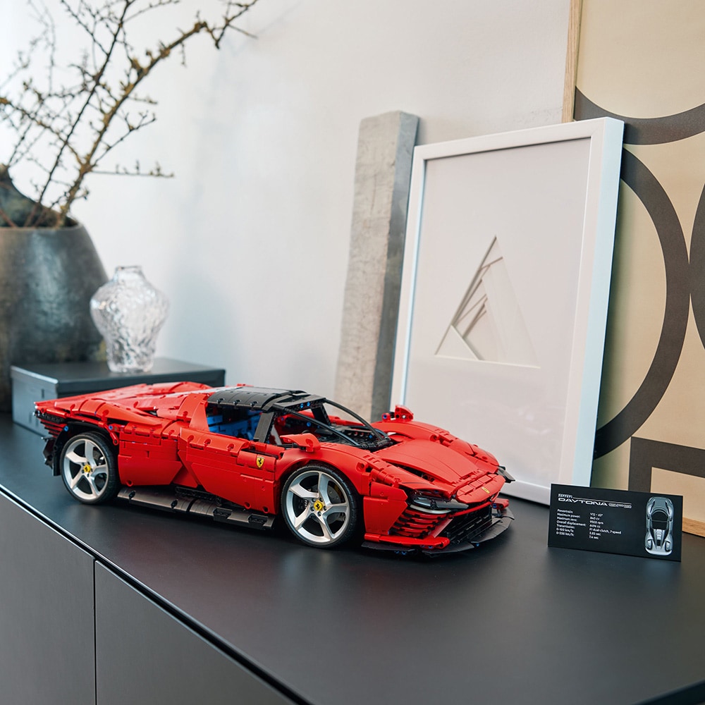 LEGO Technic: Ferrari Daytona SP3 42143, 18 ani+, 3778 piese