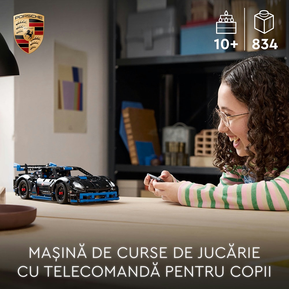 LEGO Technic: Masina de curse Porsche GT4 e-Performance 42176, 10 ani+, 838 piese