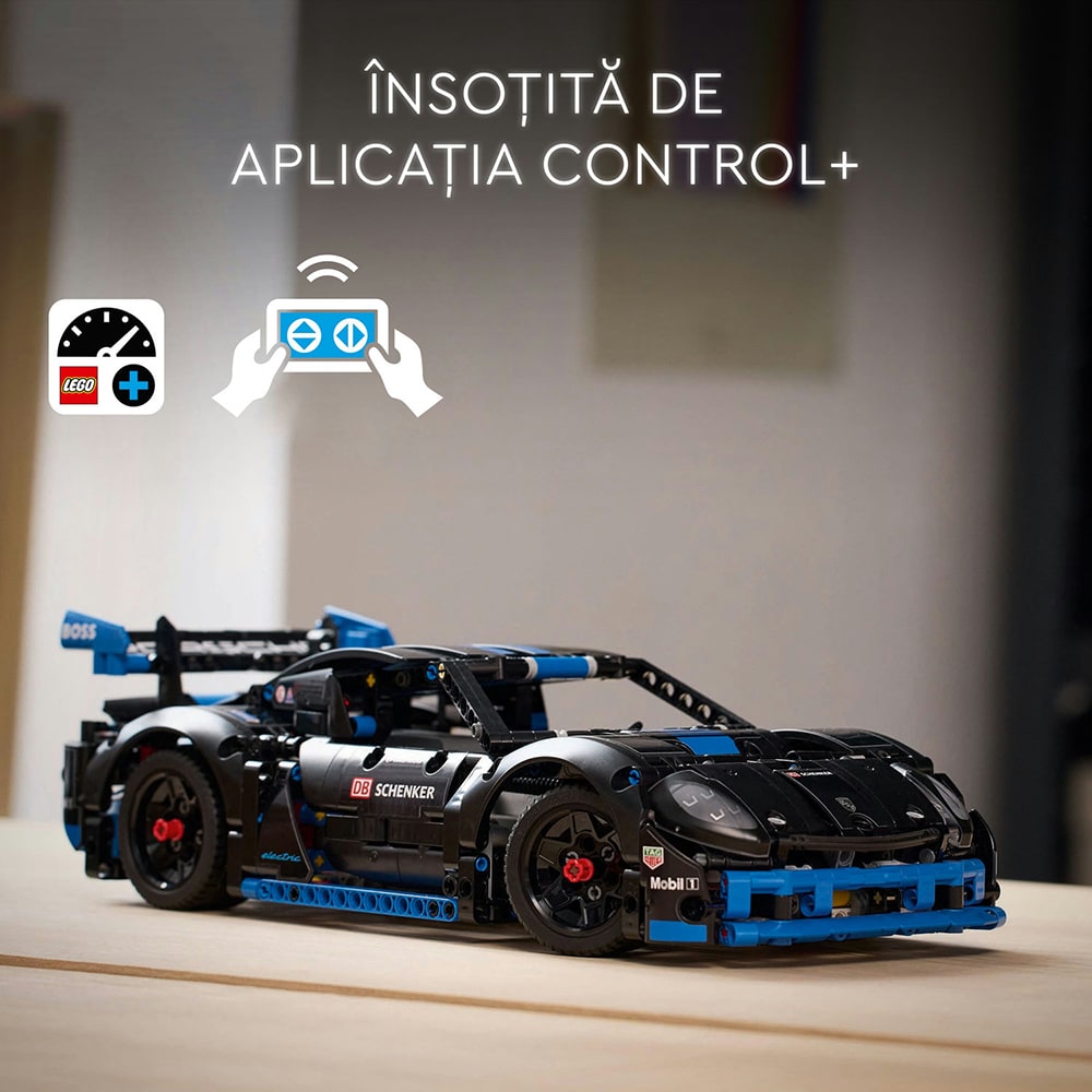 LEGO Technic: Masina de curse Porsche GT4 e-Performance 42176, 10 ani+, 838 piese