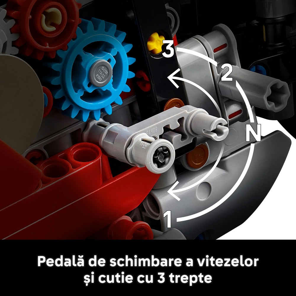 LEGO Technic: Motocicleta Ducati Panigale V4 S 42202, 18 ani+, 1603 piese