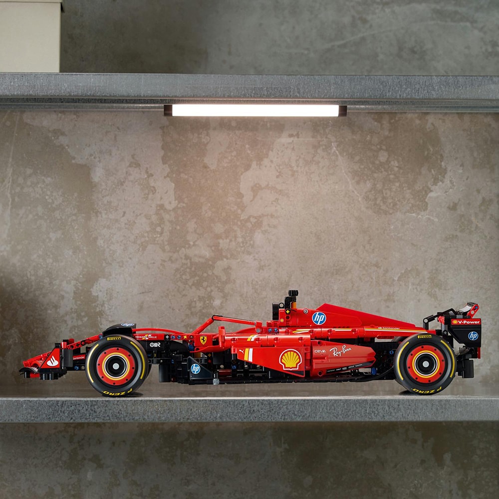 LEGO Technic: Masina F1 Ferrari SF-24 42207, 18 ani+, 1362 piese