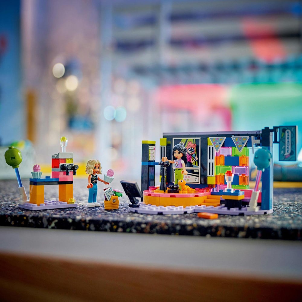 LEGO Friends: Petrecere cu karaoke 42610, 6 ani+, 196 piese
