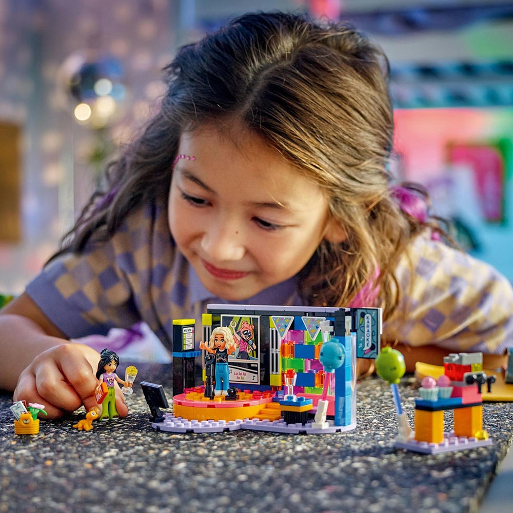 LEGO Friends: Petrecere cu karaoke 42610, 6 ani+, 196 piese