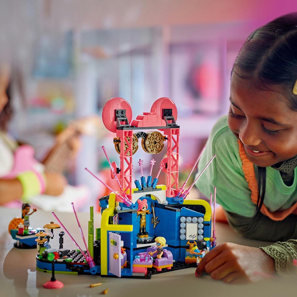 LEGO Friends: Concurs muzical in orasul Heartlake 42616, 7 ani+, 669 piese