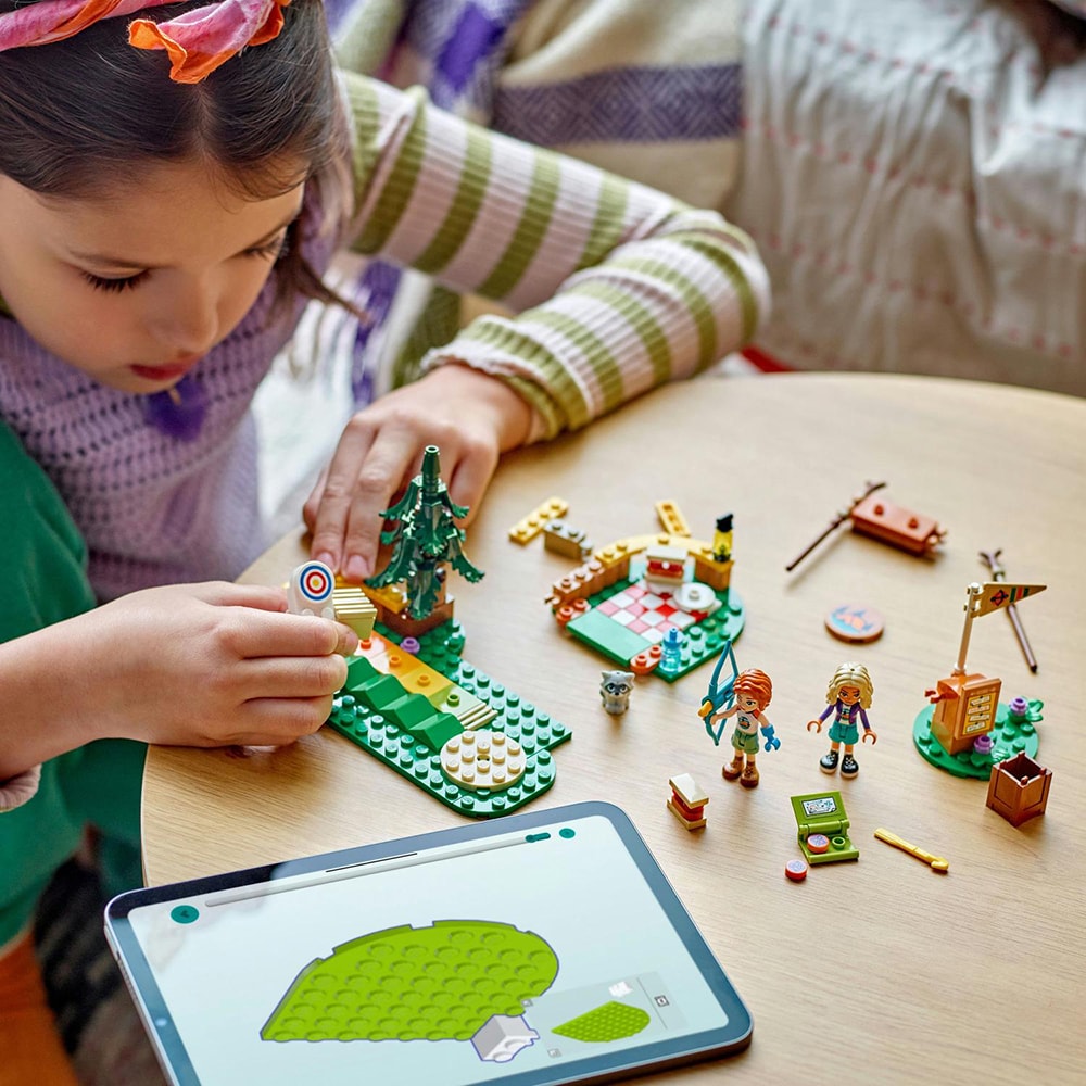 LEGO Friends: Poligonul de tir cu arcul din tabara de aventuri 42622, 6 ani+, 157 piese