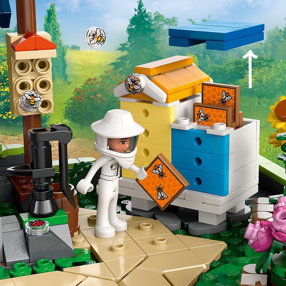 LEGO Friends: Casa apicultorilor si gradina cu flori 42669, 12 ani+, 1161 piese