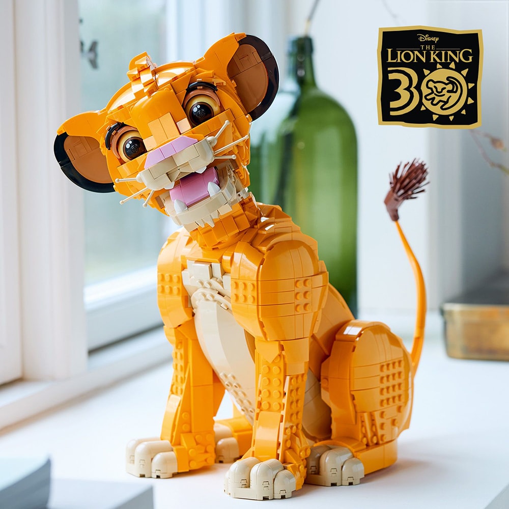 LEGO Disney Classic: Adolescentul Simba - Regele Leu 43247, 18 ani+, 1445 piese