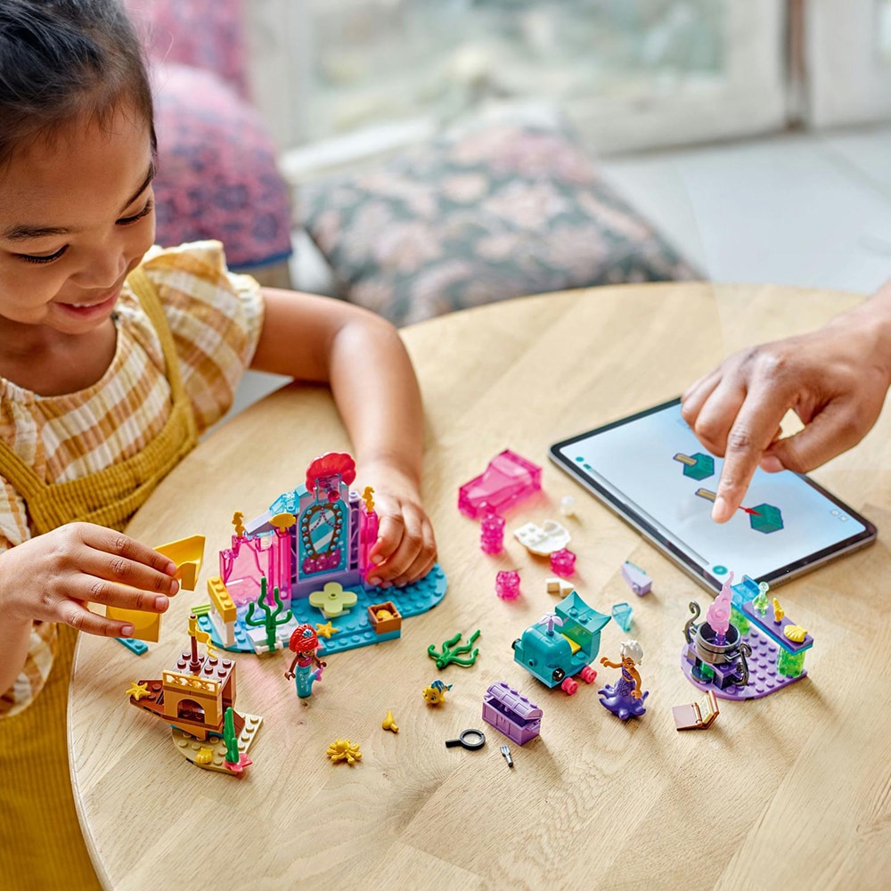 LEGO Disney Princess: Pestera de cristal a lui Ariel 43254, 4 ani+, 141 piese