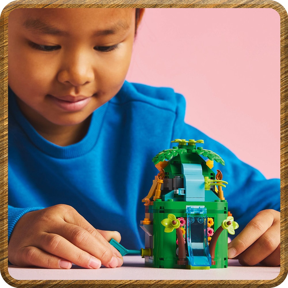 LEGO Disney Princess: Distractie pe insula Moanei 43260, 5 ani+, 175 piese