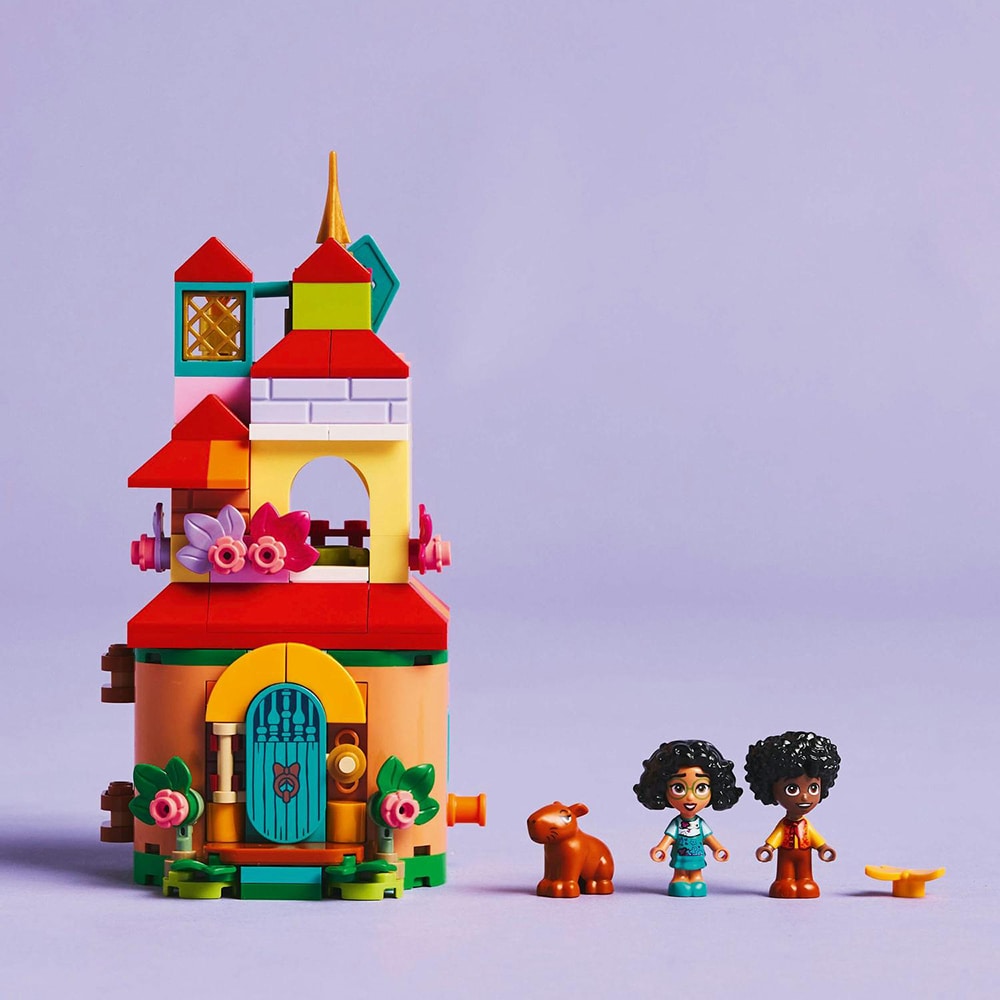 LEGO Disney: Minicasa din Encanto 43261, 5 ani+, 186 piese