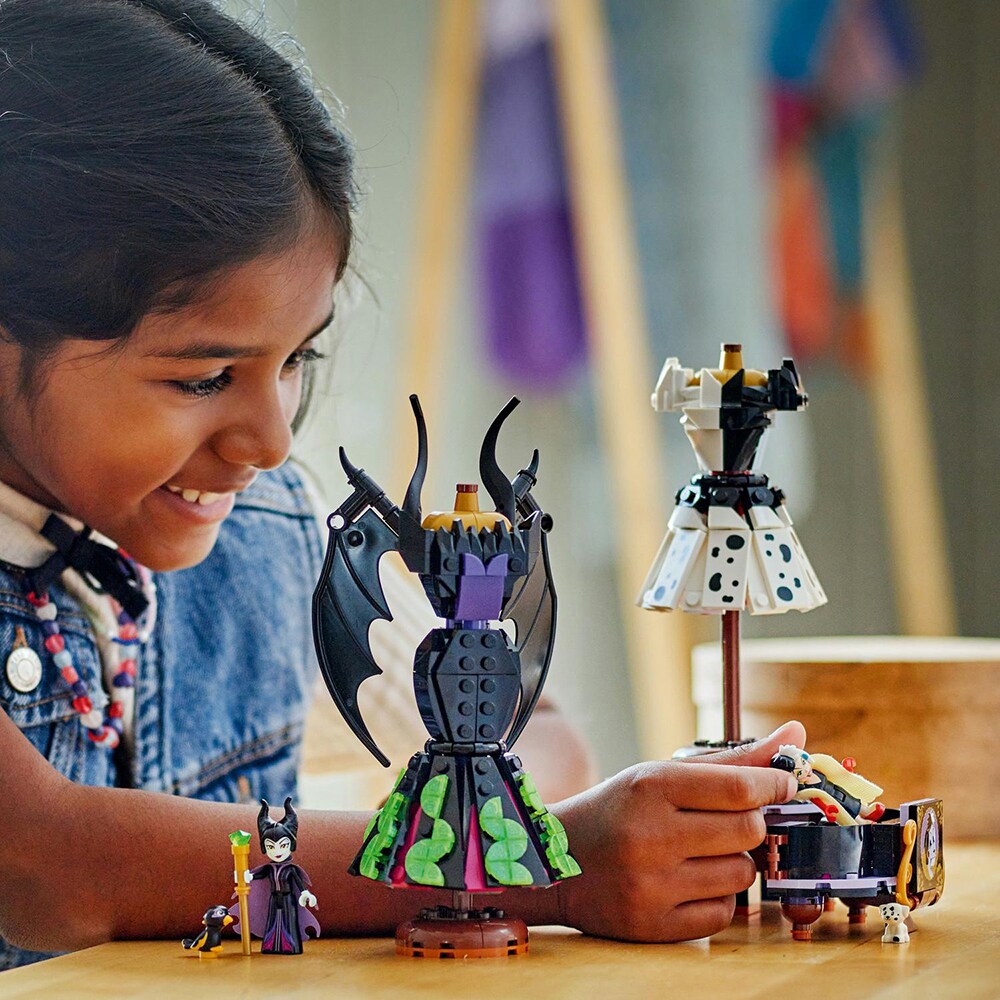 LEGO Disney Princess: Rochiile lui Maleficent si Cruella De Vil 43262, 9 ani+, 524 piese
