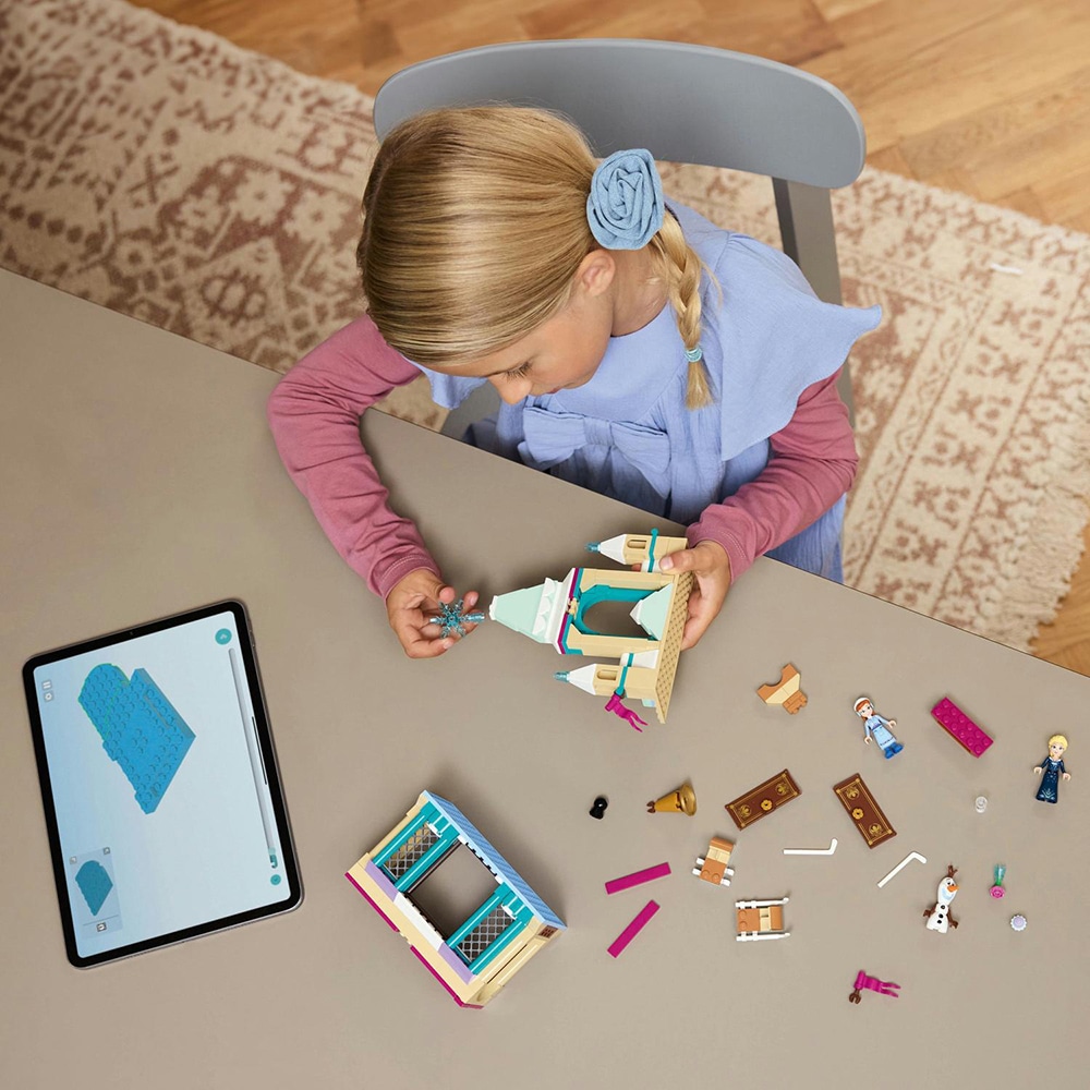 LEGO Disney Princess: Castelul Arendelle din Regatul de gheata 43265, 5 ani+, 177 piese