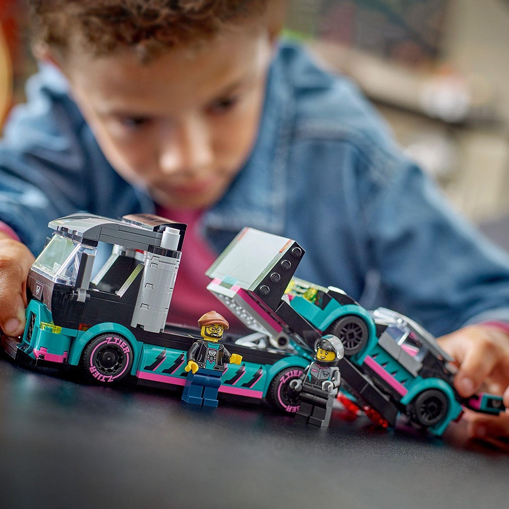 LEGO City: Masina de curse si camion transportator de masini 60406, 6 ani+, 328 piese