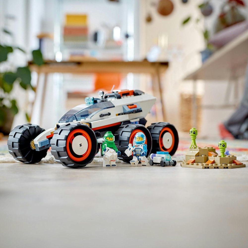 LEGO City: Rover de explorare spatiala si viata extraterestra 60431, 6 ani+, 311 piese
