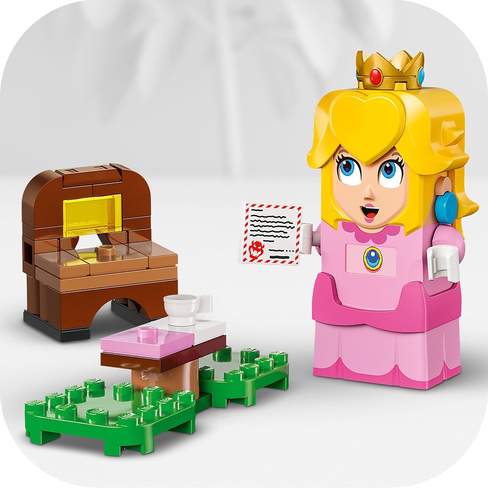 LEGO Super Mario: Aventuri cu LEGO Peach interactiva 71441, 6 ani+, 208 piese