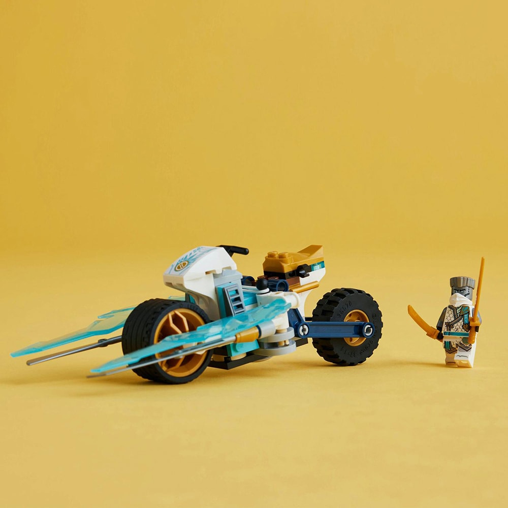 LEGO Ninjago: Motocicleta de gheata a lui Zane 71816, 7 ani+, 84 piese