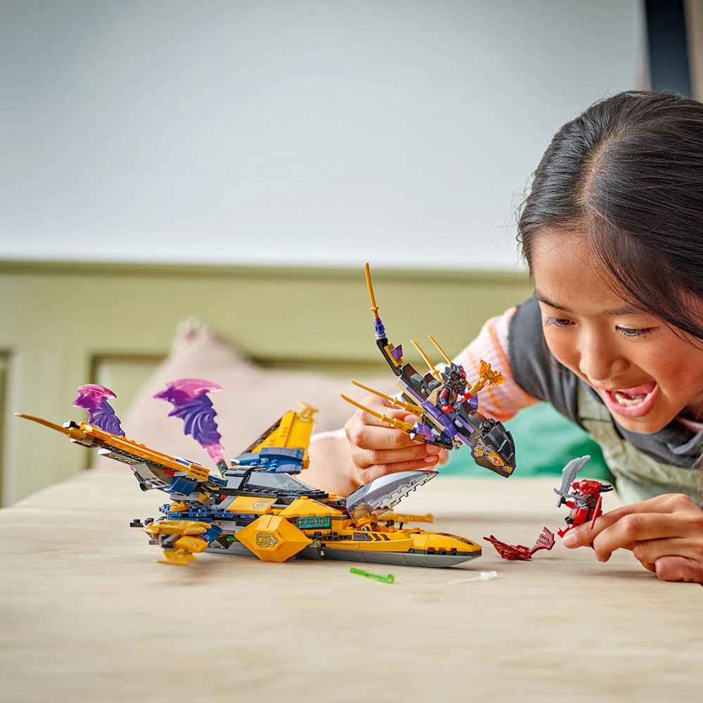 LEGO Ninjago: Superavionul cu reactie al lui Ras si Arin 71833, 8 ani+, 510 piese