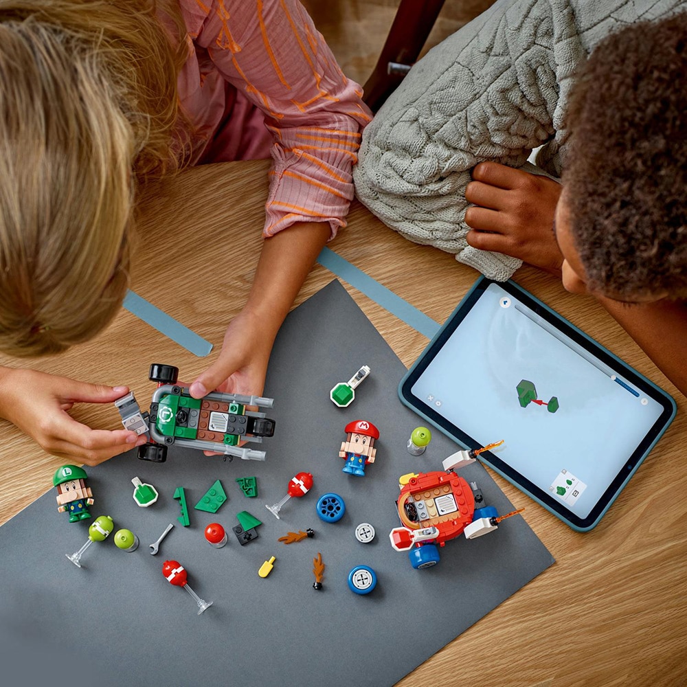 LEGO Super Mario: Mario Kart  Baby Mario si Baby Luigi 72034, 8 ani+, 321 piese