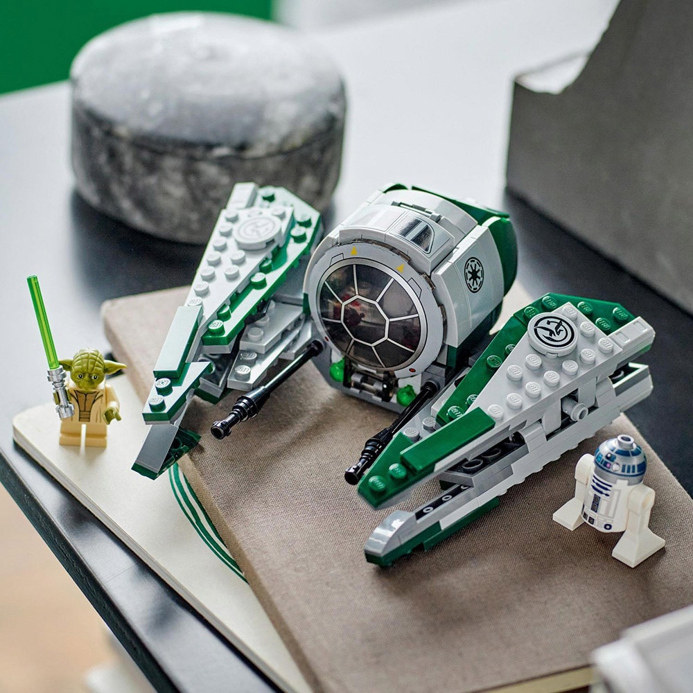LEGO Star Wars: Jedi Starfighter TM al lui Yoda 75360, 8 ani+, 253 piese