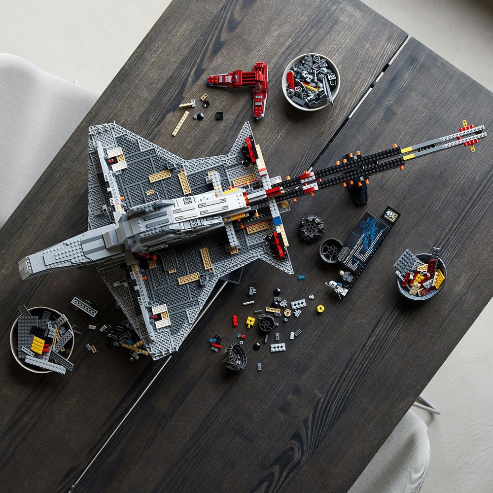 LEGO Star Wars: Venator-Class Republic Attack Cruiser 75367, 18 ani+, 5374 piese