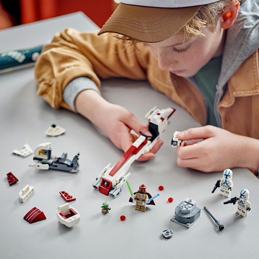 LEGO Star Wars: Evadare pe motocicleta de viteza BARC 75378, 8 ani+, 221 piese