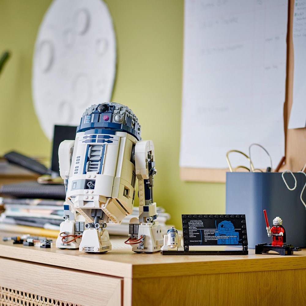 LEGO Star Wars: R2-D2 75379, 10 ani+, 1050 piese