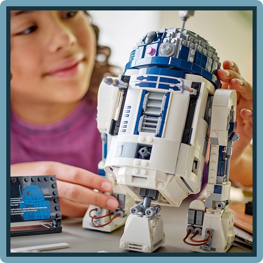 LEGO Star Wars: R2-D2 75379, 10 ani+, 1050 piese