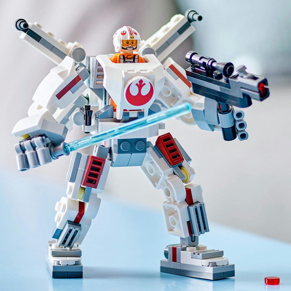 LEGO Star Wars: Robotul X-Wing al lui Luke Skywalker 75390, 6 ani+, 195 piese