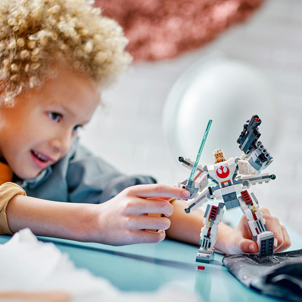 LEGO Star Wars: Robotul X-Wing al lui Luke Skywalker 75390, 6 ani+, 195 piese