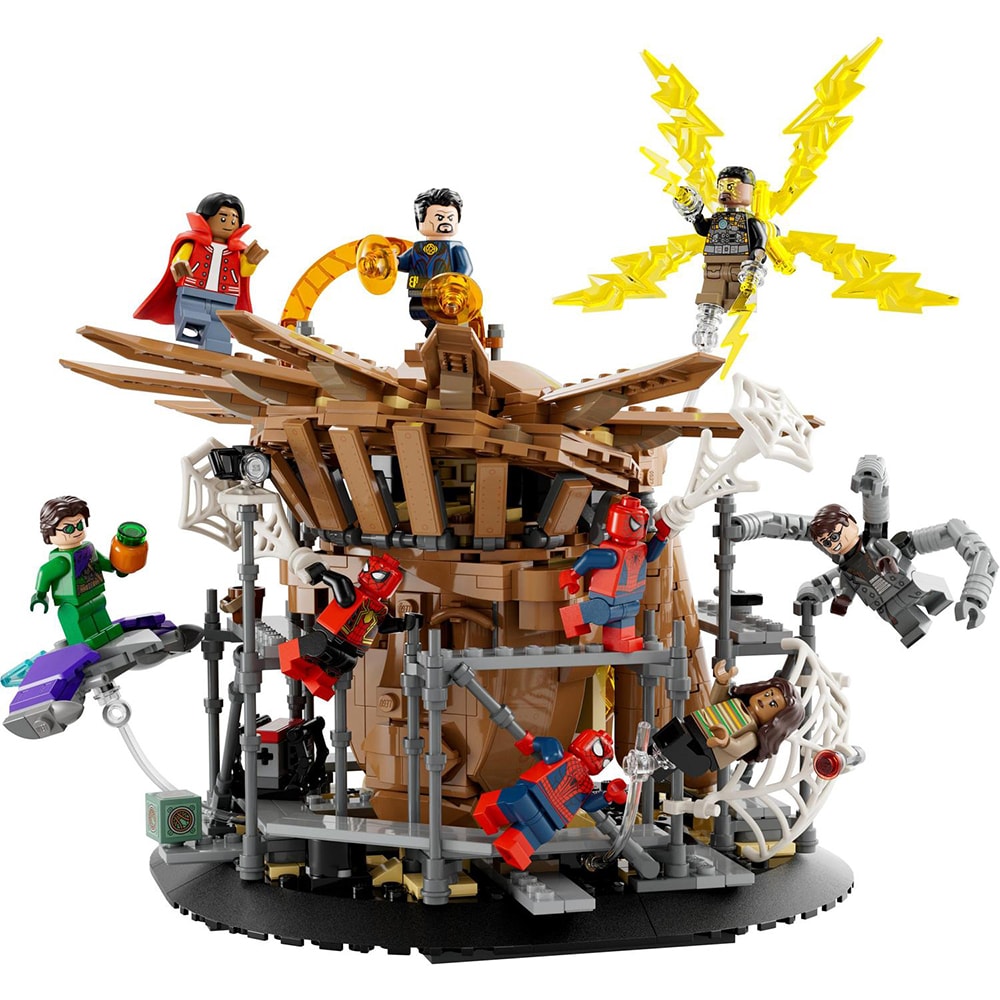 LEGO Super Heroes: Lupta finala a Omului Paianjen 76261, 10 ani+, 900 piese