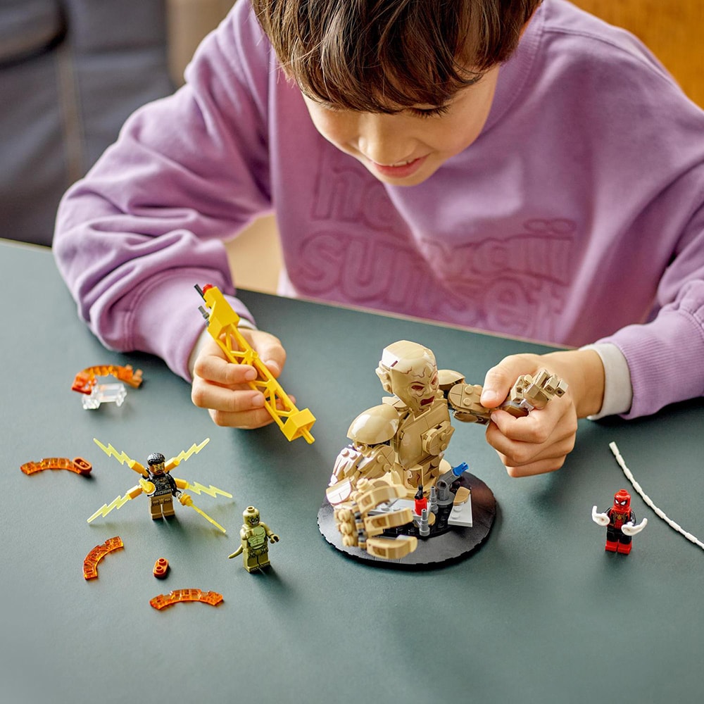 LEGO Marvel: Omul Paianjen vs Sandman - Batalia finala 76280, 10 ani+, 347 piese