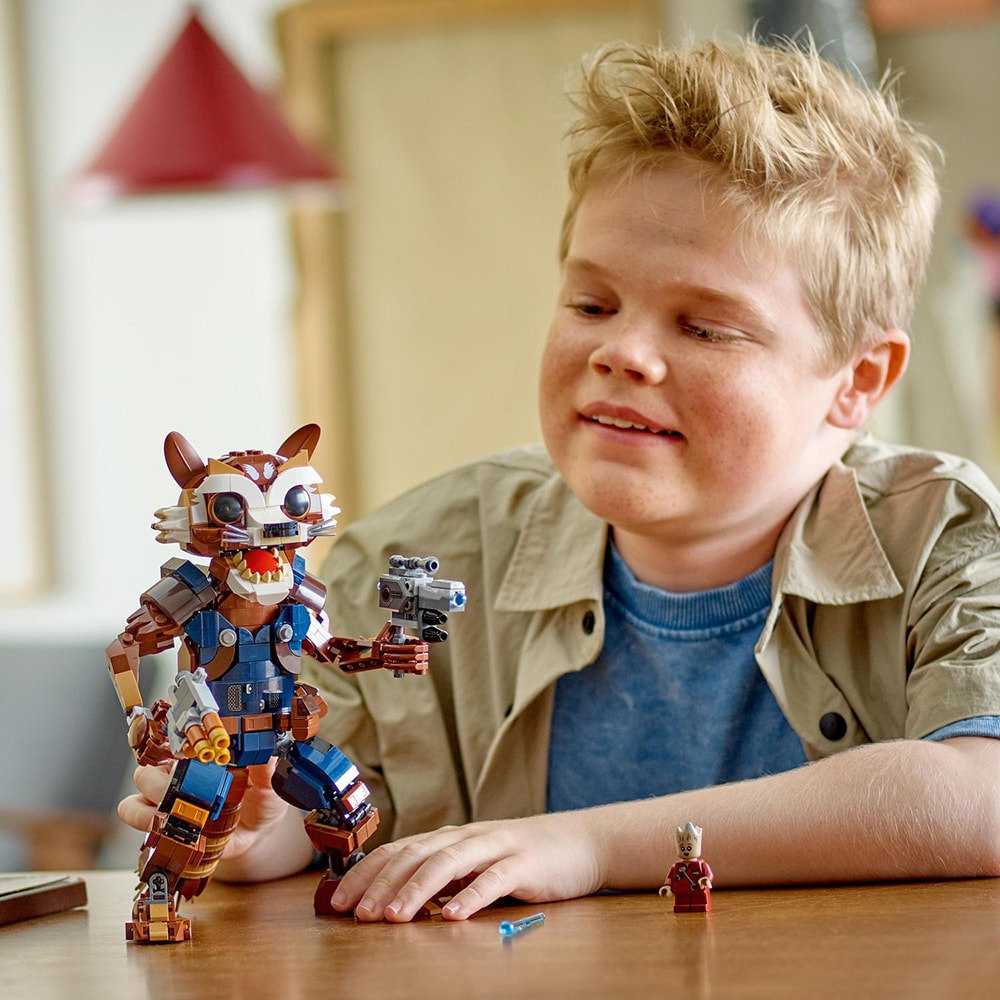 LEGO Marvel: Rocket si bebelusul Groot 76282, 10 ani+, 566 piese