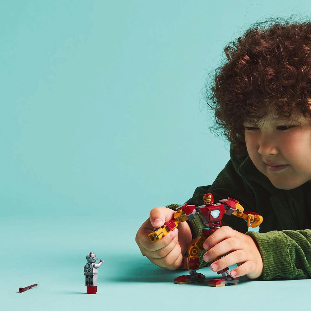 LEGO Marvel: Robotul Iron Man vs. Ultron 76307, 6 ani+, 101 piese