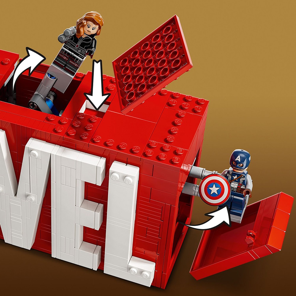 LEGO Marvel: Sigla si minifigurine Marvel 76313, 12 ani+, 931 piese